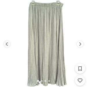 Pale Shimmer Green Crinkle Texture Maxi Skirt